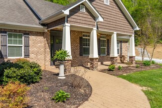 1236 Bunker Hill Rd, Pulaski, TN 38478