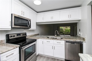 2566 Kings Lake Blvd Unit 104, Naples, FL 34112