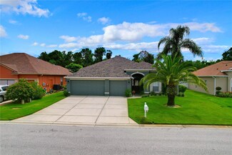 2321 Wood Pointe Dr, Holiday, FL 34691