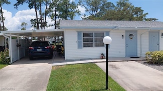 19 Pinewood Blvd, Lehigh Acres, FL 33936