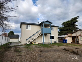 1976 Decker Dr, Payette, ID 83661