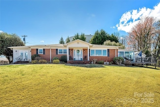 100 Summit St, Marion, NC 28752