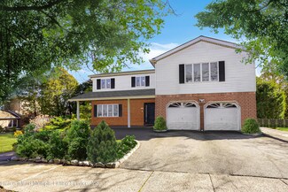 650 Edgegrove Ave, Staten Island, NY 10312