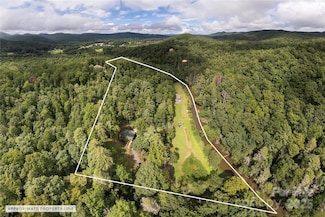 458 Rio Verde Dr, Zirconia, NC 28790