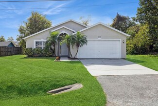 8518 Rainbow Ave, Orlando, FL 32825