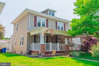 191 N 2nd St, Mount Wolf, PA 17347