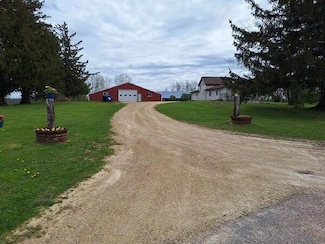 E2880 Witcraft Ridge Rd, Genoa, WI 54632