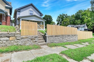 1502 Wood Ave, Kansas City, KS 66104