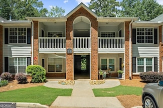 123 Streamside Dr, Roswell, GA 30076