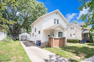 1130 Spring Ave NE, Grand Rapids, MI 49503