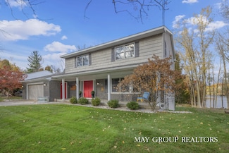 2151 Chelsea Rd NE, Grand Rapids, MI 49505