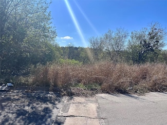 501 W Rio Grande St, Taylor, TX 76574