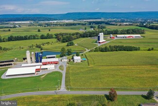 230 School Rd, Myerstown, PA 17067