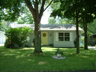 3208 Aberdeen Ave, Elkhart, IN 46517