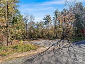 304 Winding Creek Dr, Morganton, NC 28655