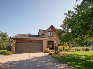 2008 Pleasant Ridge Dr, Fort Wayne, IN 46819