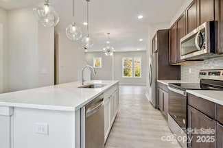 842 van Every St, Charlotte, NC 28205