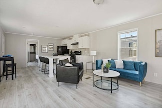 202 Landrey Dr, Vincennes, IN 47591