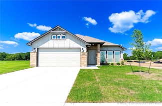 10886 S 271st Ave E, Coweta, OK 74429
