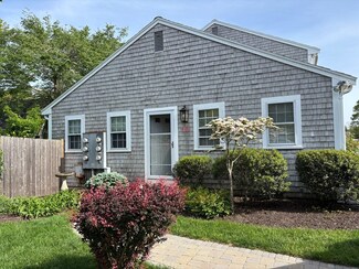 110 W Main St Unit 30, Hyannis, MA 02601