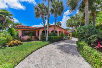 708 NW 6th Dr, Boca Raton, FL 33486