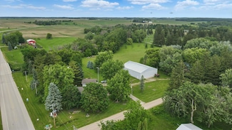 20128 554th St, West Concord, MN 55985