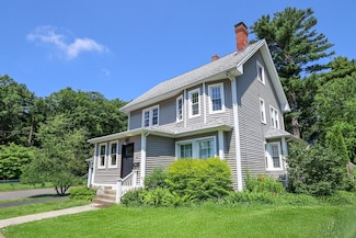 88 Biltmore St, Springfield, MA 01108