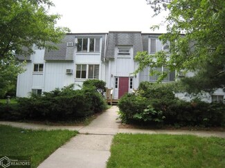 304 W Kirkwood Ave Unit 5, Fairfield, IA 52556