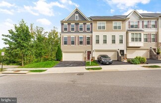 7121 Sotheby Way, Lorton, VA 22079