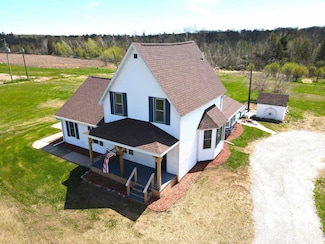 W7675 Moonshine Hill Rd, Wausaukee, WI 54177