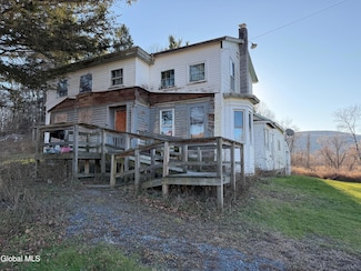 2075 Switzkill Rd, Berne, NY 12023