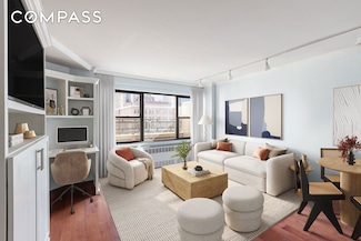 210 E 36th St Unit PHC, New York, NY 10016