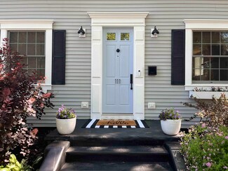 111 Stark St, Portsmouth, NH 03801