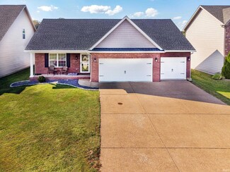 8818 Hedgewood Ct, Evansville, IN 47725