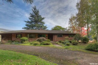 18050 SE Neck Rd, Dayton, OR 97114