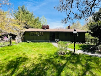90 N Sedgwick Rd, Sedgwick, ME 04676
