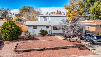3105 Crestridge Dr, Farmington, NM 87401