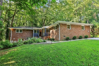 2897 White Oak Dr, Decatur, GA 30032