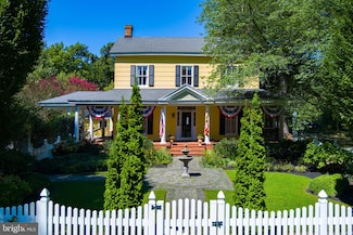 6134 Rock Hall Rd, Rock Hall, MD 21661