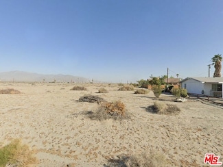 1374 Leeward Ave, Salton City, CA 92274
