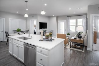 6655 Citory Way Unit 104, Moseley, VA 23120
