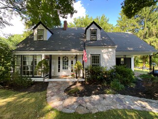 55 Elmcrest Dr, Dallas, PA 18612
