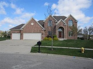1121 Pinehurst Ct, Antioch, IL 60002