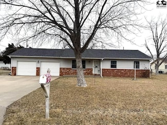 30 S Walnut St, South Hutchinson, KS 67505
