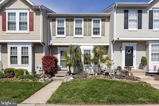 60 Pebble Ln, Blackwood, NJ 08012