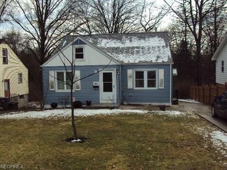 823 Canfield Rd, Youngstown, OH 44511