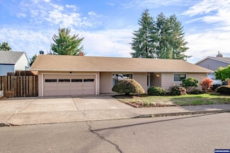 255 NE Gerlinger Ln, Dallas, OR 97338