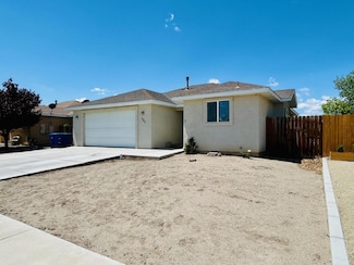 489 Torrey Pines Dr, Fallon, NV 89406