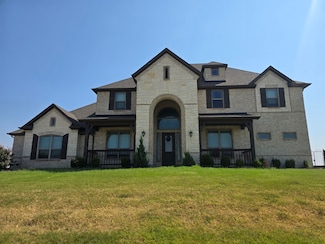 150 Fire Wheel Dr, Waxahachie, TX 75167