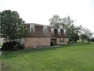 10912 Mildred Dr, Kaplan, LA 70548